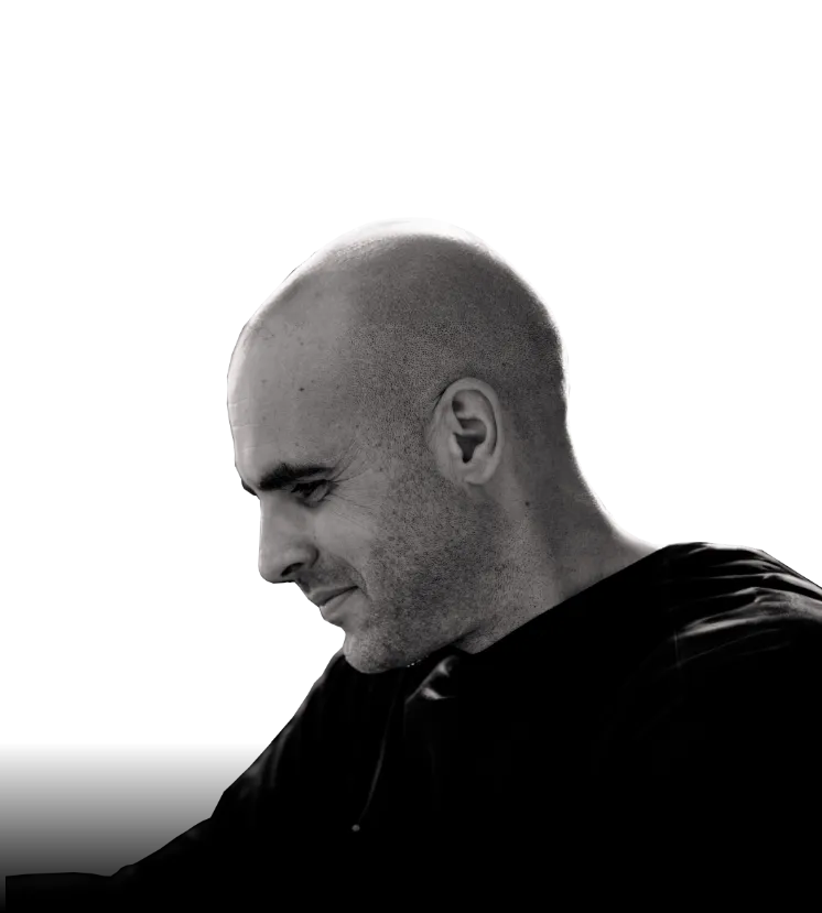 Booking MAURICE SKINE